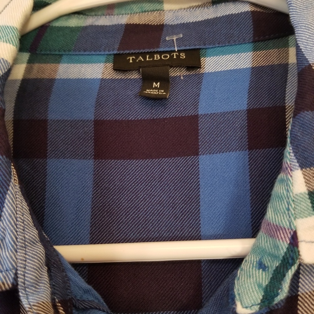 Long sleeve  Talbots ladies blouse - Picture 2 of 3